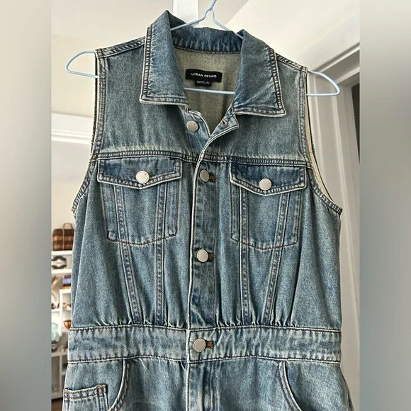 Urban Revivo Split hem sleeveless denim dress - Picture 4 of 7